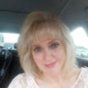 Meet your Posher, Connie